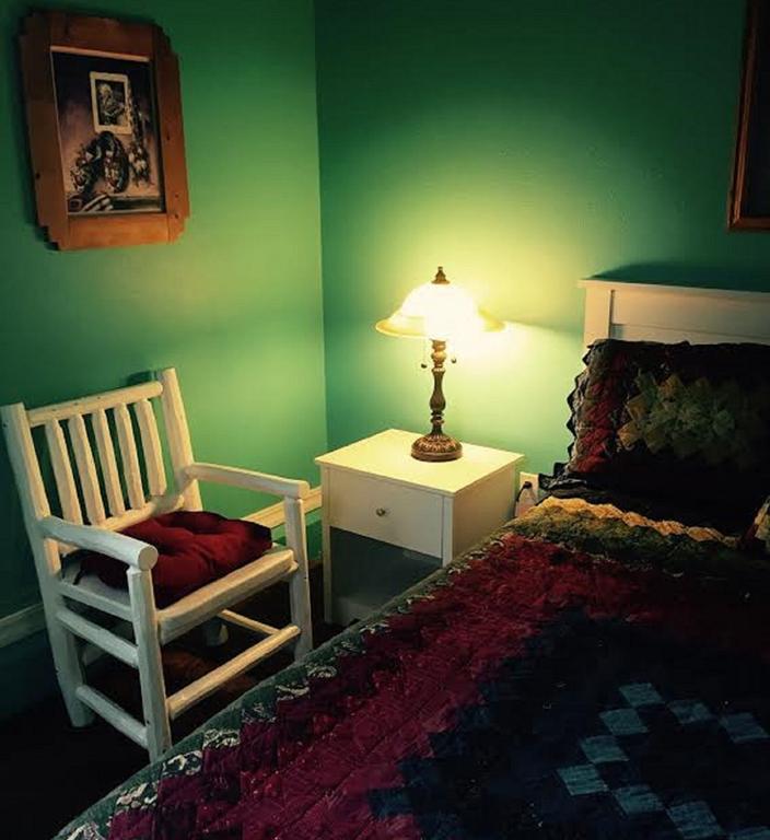 Gaynor Ranch Bed & Breakfast Polson Kamer foto